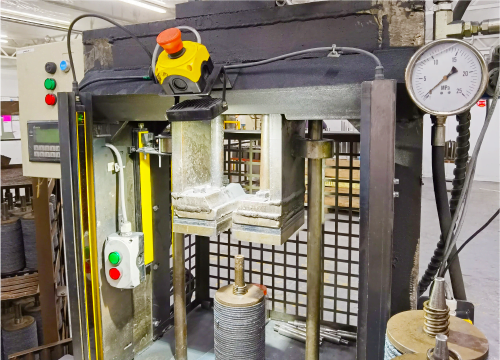 Pic 3 PR ELE 5092 EM safety light curtain installation boosts productivity